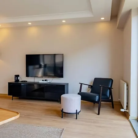 شقة Bosphorus View With 2 Bedrooms *